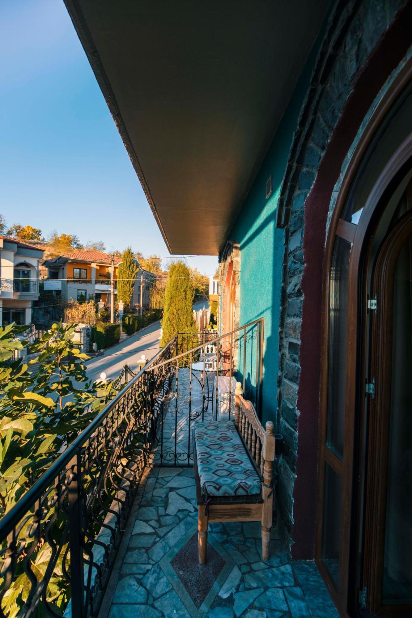 Vila Eden Boutique Hotel Korce Quarto foto